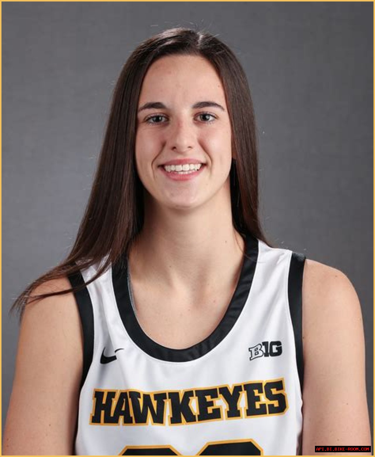 A Transgender Basketball Trailblazer From Iowa
