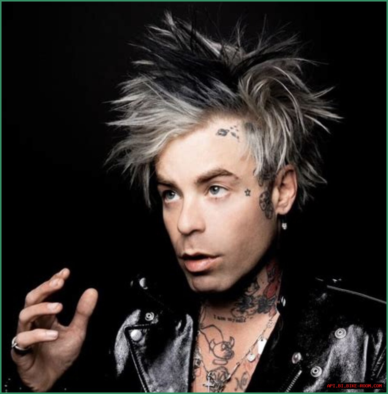 Discover The Unmasked Identity Of Mod Sun: His Real Name Revealed