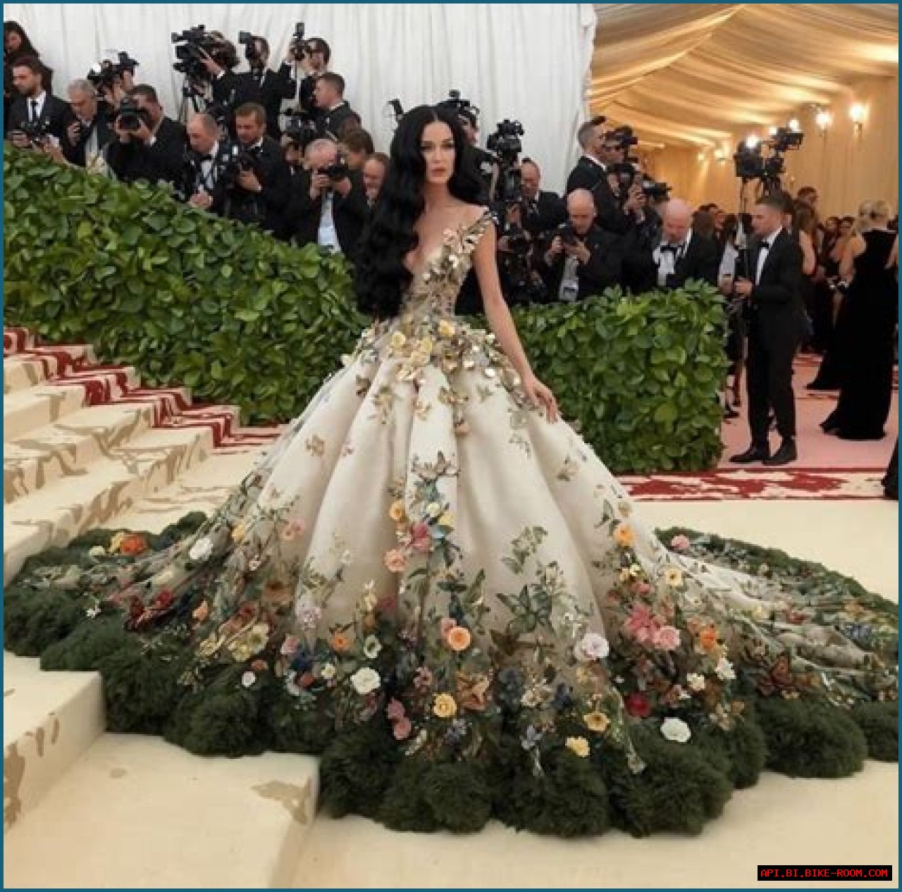 Katy Perry's Leaked Photos And The Impact On Society