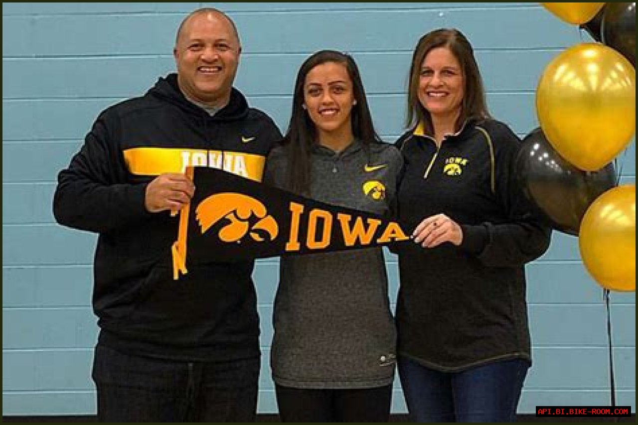 Unveiling The Untold Story Behind Gabbie Marshall's Parents Photo